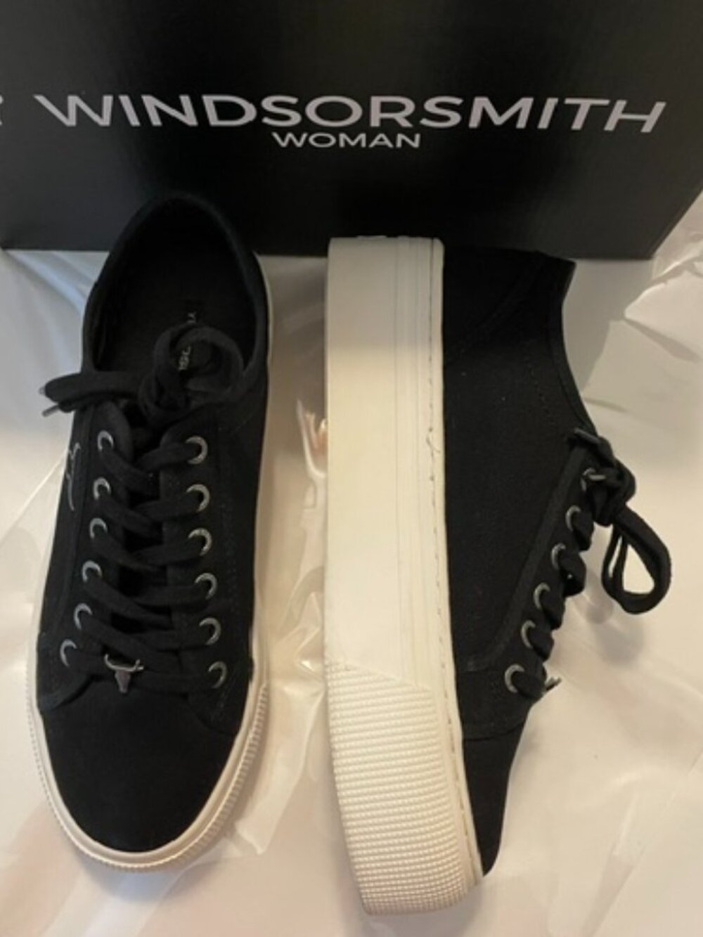 WINDSOR SMITH Ruby Platform Sneakers in Black/White Size US 8 EU 39 Good Cond.